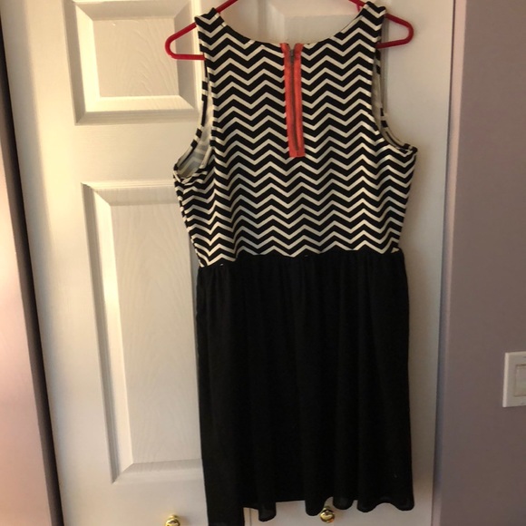 NWOT Xhilaration Fun Fit and Flare Sundress - Picture 3 of 4